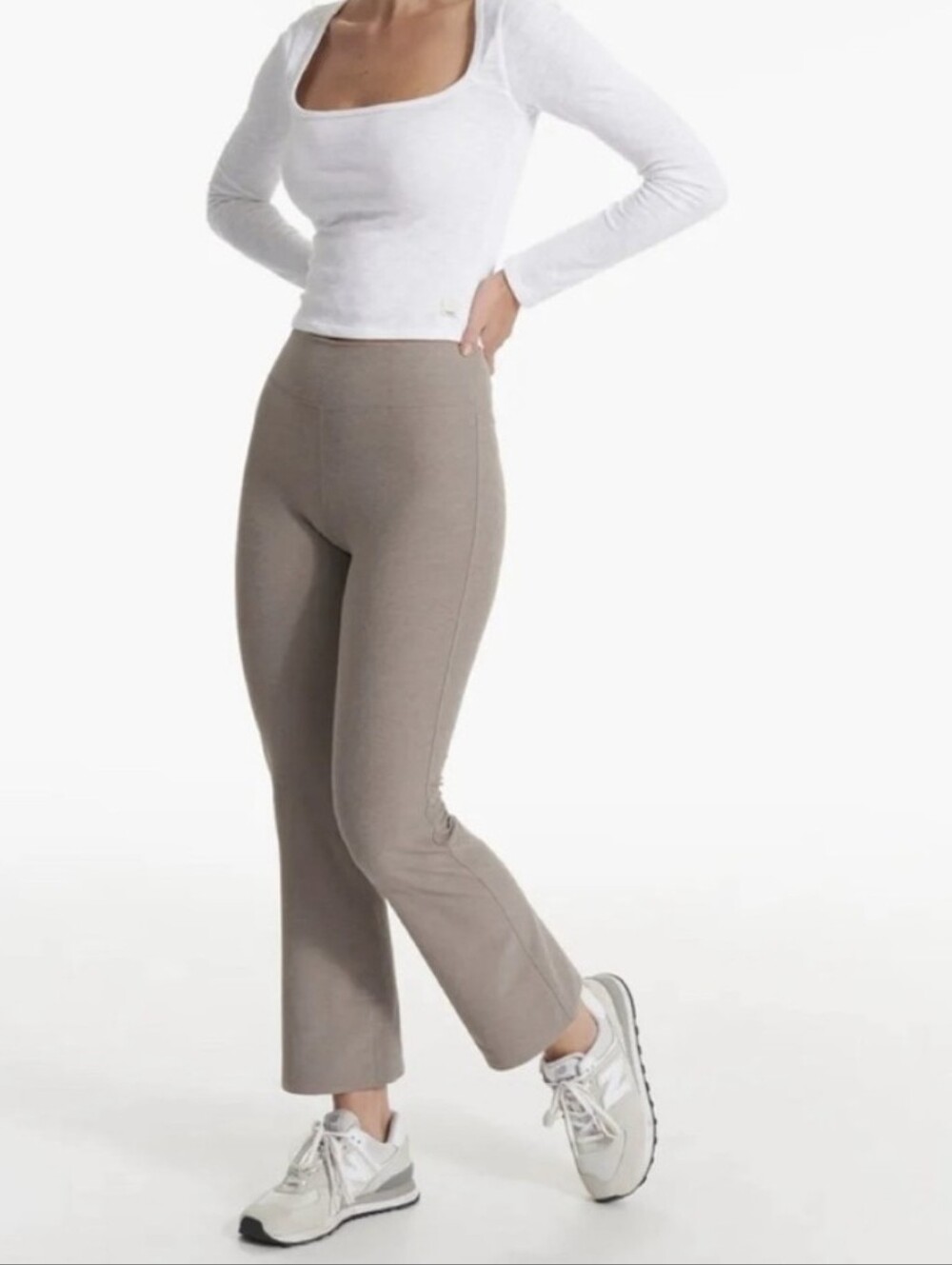 VUORI  Elevation Slim Bootcut Walnut Heather Leggings - Picture 7 of 9